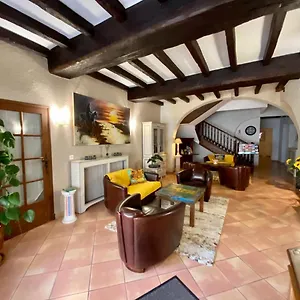 ** Hotell Porte De Camargue - Les Quais D'arles Frankrike