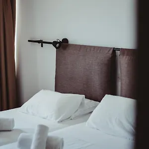 Ovis Ayia Napa