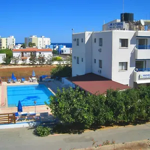 maouris-hotel-apartments.protaras-cy-hotels.com/